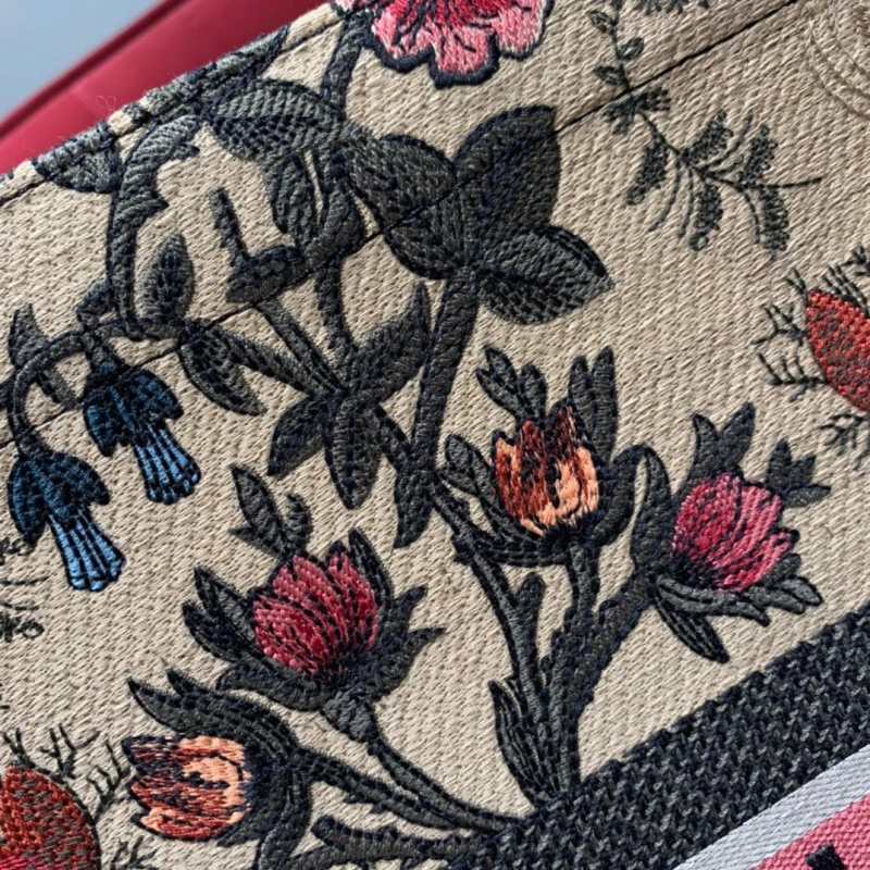 DIOR BOOK TOTE 41.5cm