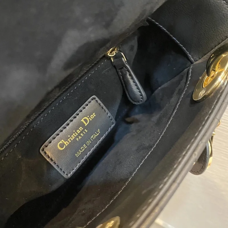 MINI LADY DIOR DIORAMOUR BAG 17