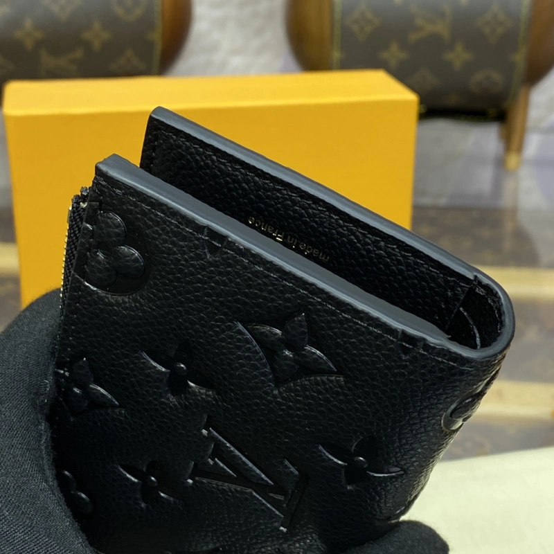 LOUIS VUITTON M83365 WALLET BAG