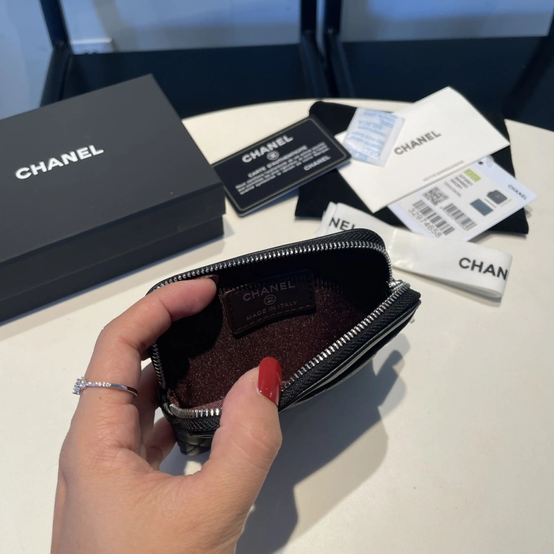 Chanel 2061 bag