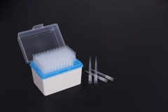 RNチップ-ノンフィルター-ラック入り-滅菌済み-1000 μL