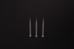 Tecan用低吸着透明-ノンフィルター-ラック入り-滅菌済み-1000 μL