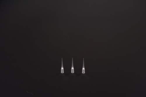 20 μL-Beckman用チップ 低吸着透明-フィルター-ラック入り-滅菌済み