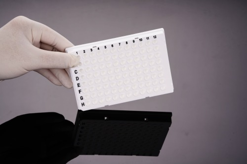 0.1 mL 白/白枠（黒字印字）