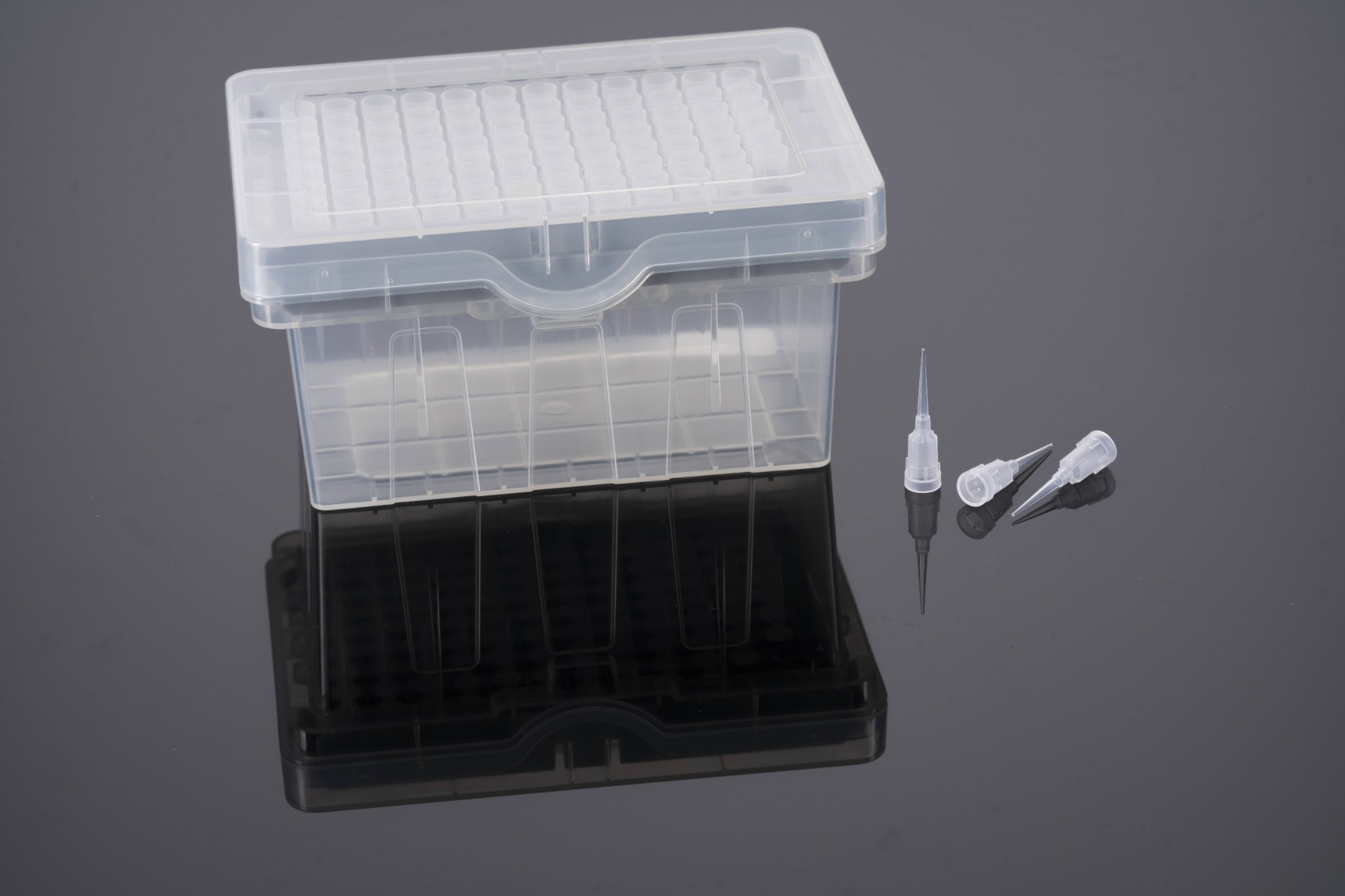 Tecan用透明-ノンフィルター-ラック入り-滅菌済み-10 μL