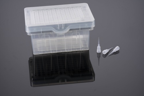 Tecan用透明-ノンフィルター-ラック入り-滅菌済み-10 μL