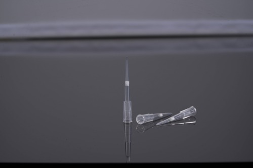 低吸着チップ-フィルター-ラック入り-滅菌済み-20 μL