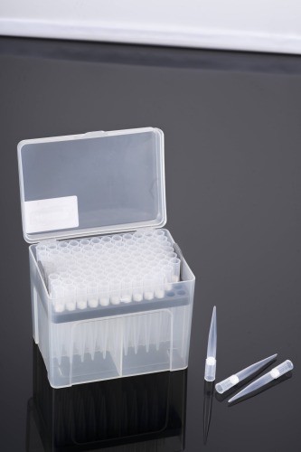 低吸着チップ-フィルター-ラック入り-滅菌済み-1000 μL