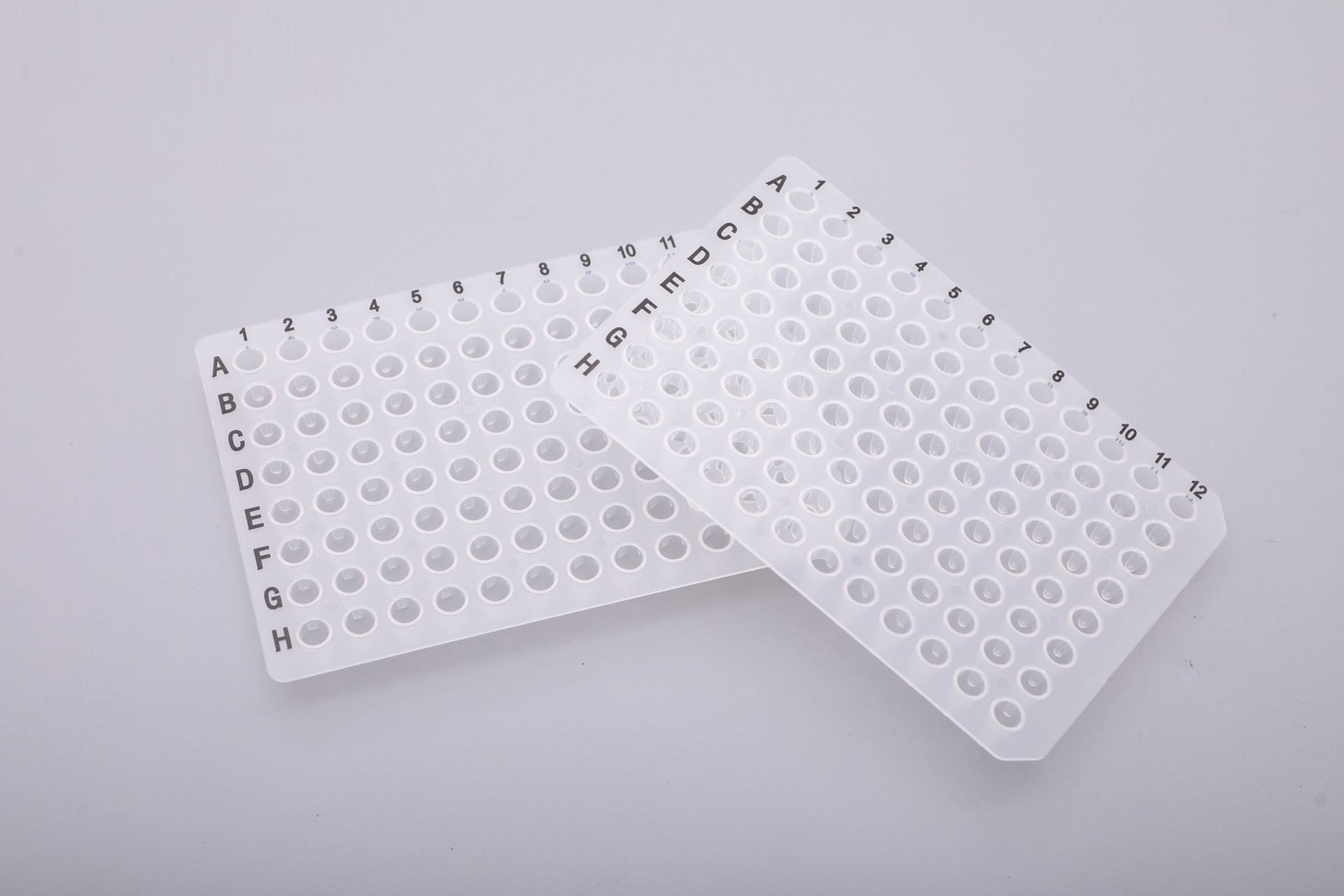 0.1 mL 透明（黒字印字）