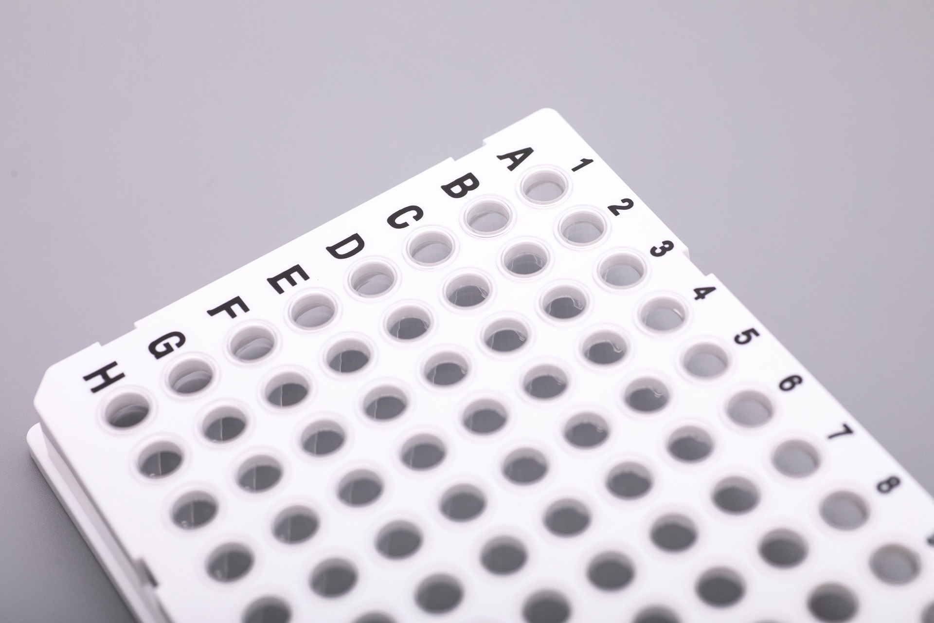 0.1 mL 透明/白枠（黒字印字）