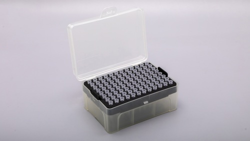 汎用チップ-ノンフィルター-ラック入り-滅菌済み-10 μL