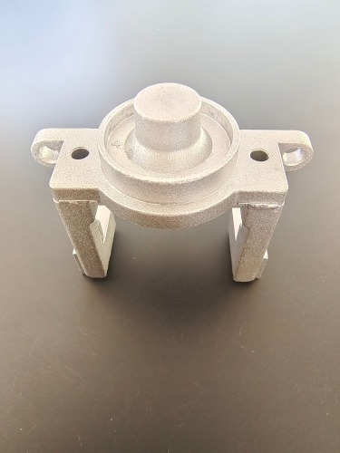 Aluminium alloy holder