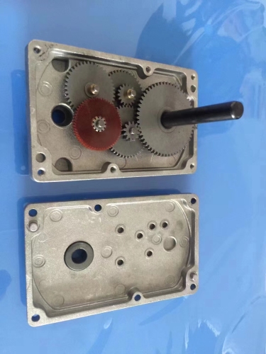 Gear box