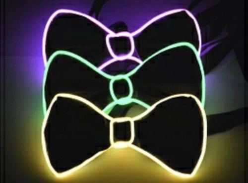 EL Bow Tie