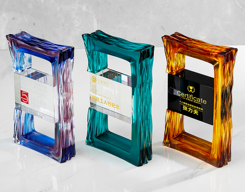LIULI CRYSTAL TROPHY