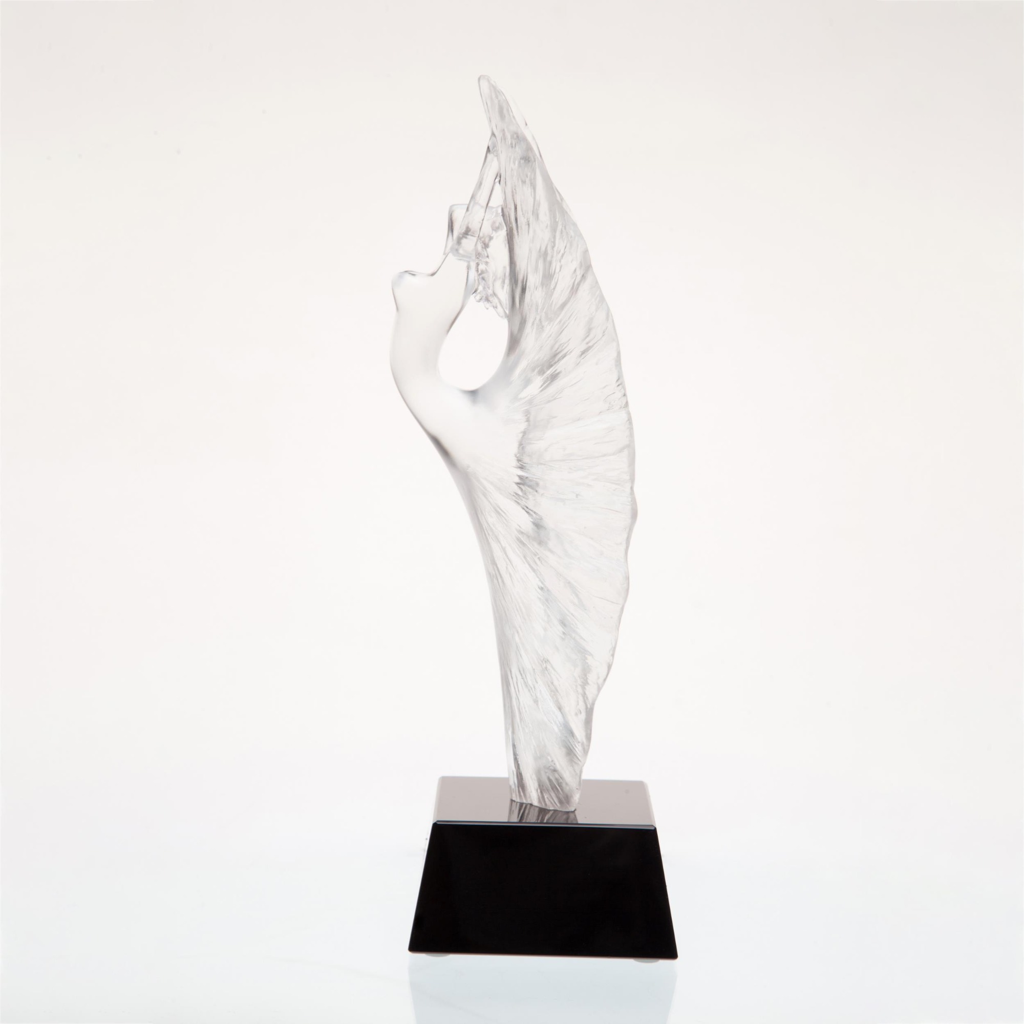 JB-1021 Dancer