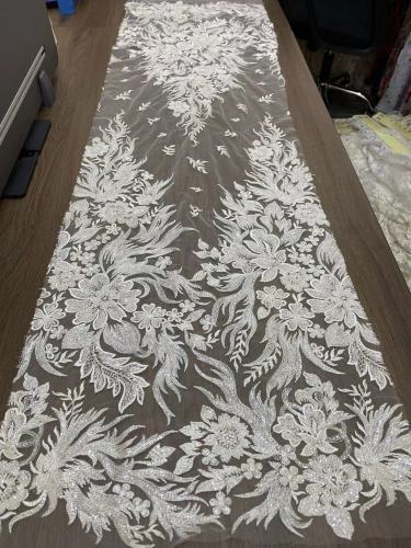 Bridal Fabric Luxury Embroidery Beads Sequins Lace Siss Lace Fabric for Party Wear