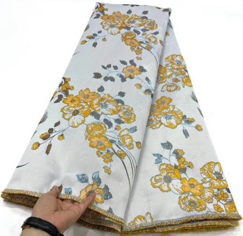 Fashion 2023 High Quality Embroidery Pattern Jacquard Brocade Design Tailor Brocade Fabric For Garments