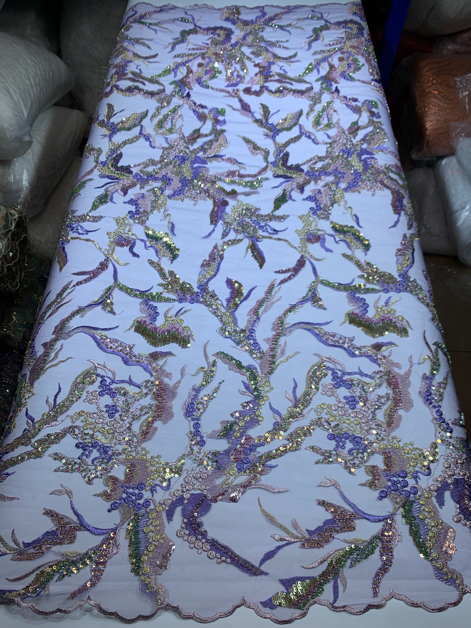 Wholesale sparkling crystal rhinestones mesh fabric wave pattern rhinestone fabric by the yard for dress