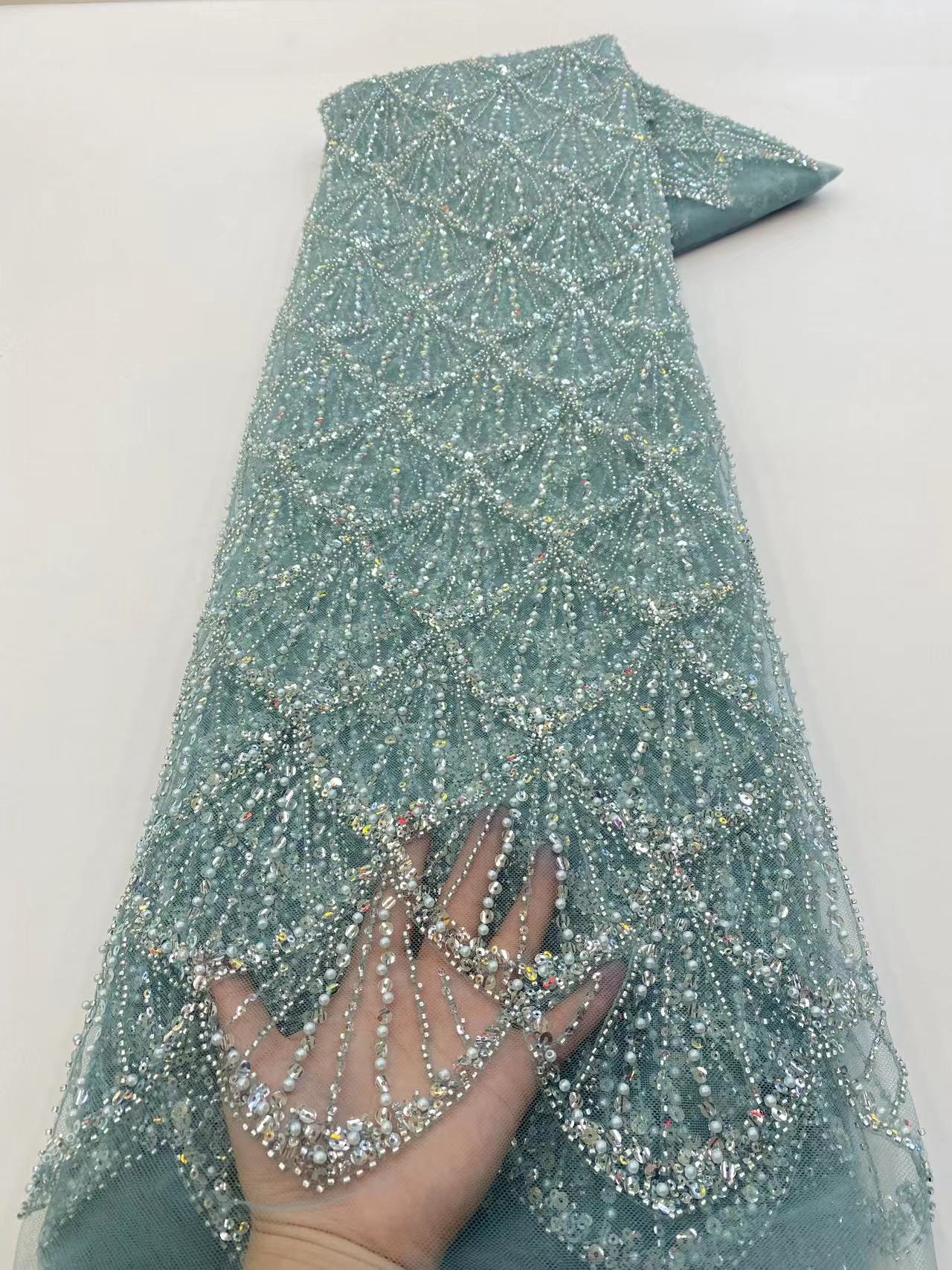 Bridal Fabric Luxury Embroidery Beads Sequins Wedding Dress Lace