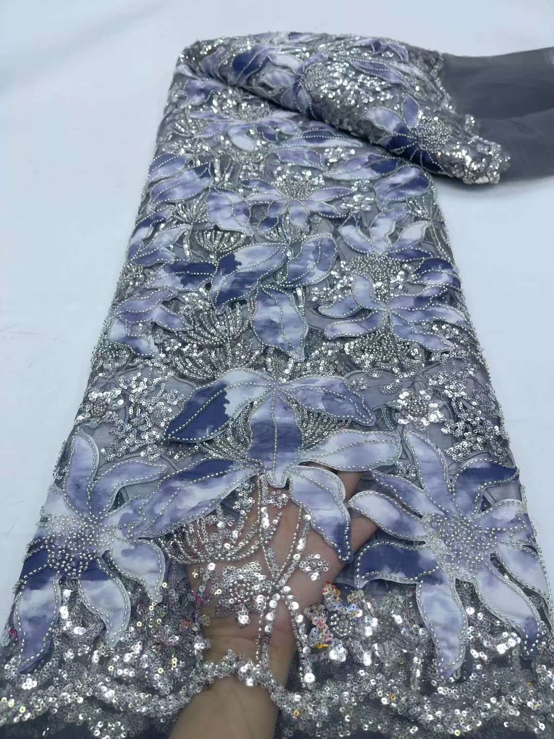 New design lace materials luxury fabric with rare pattern embroidered dress fabrics