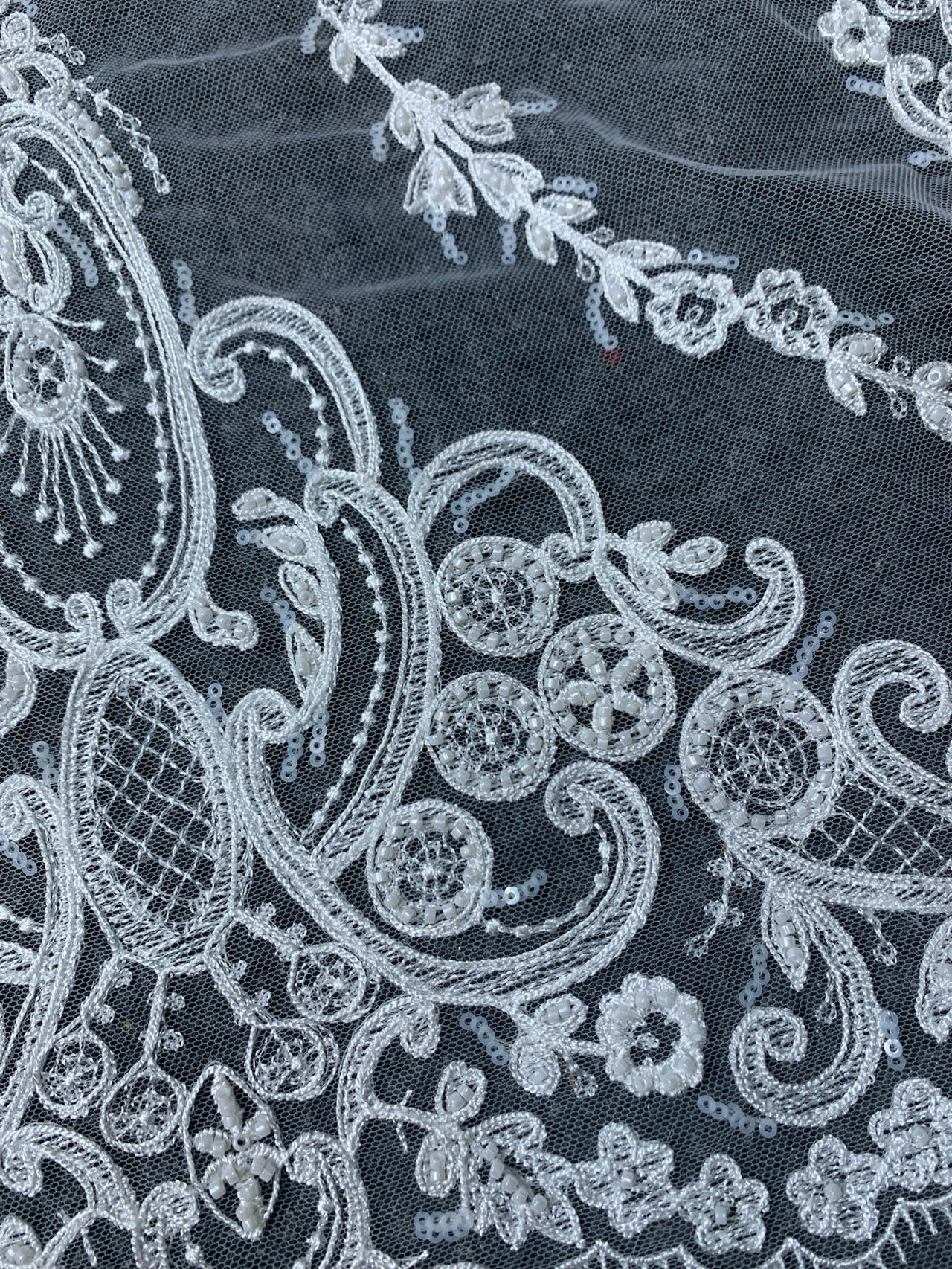 New style 100% polyester fancy beaded embroidery bridal laces fabrics