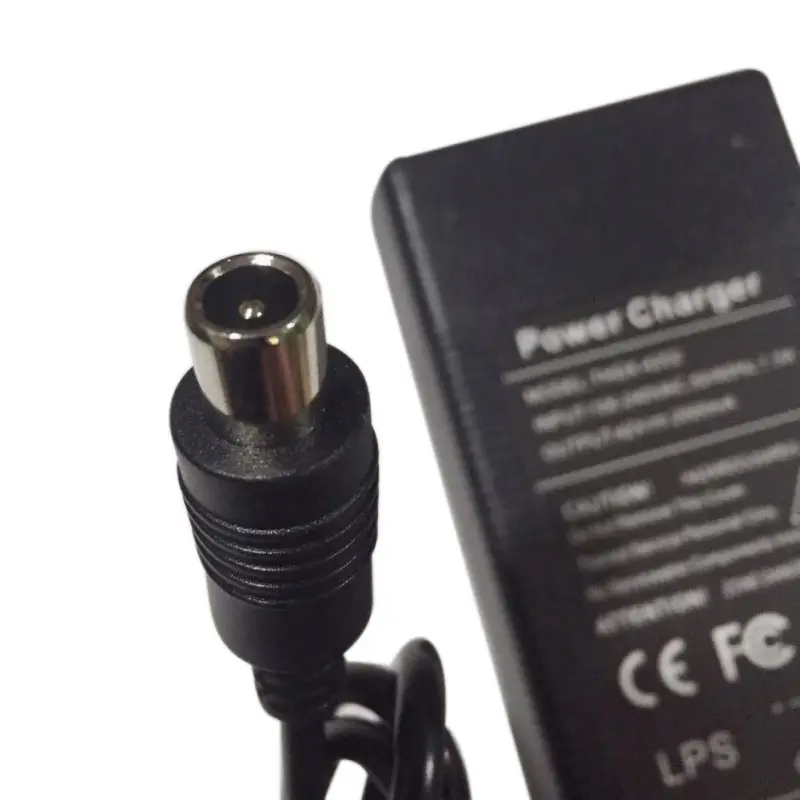 Chargeur de batterie EU/AU/UK/US Plug 42V 2A pour chargeur d'accessoires de Scooter électrique Xiaomi M365 Ninebot Es1 Es2