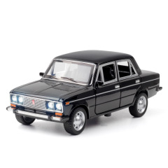 1:24 Scale Retro Classic Executive Sedan - Detailed Diecast Alloy Model Car