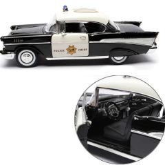 1:18 Vintage Police Cruiser Diecast Model - Classic Law Enforcement Alloy Car