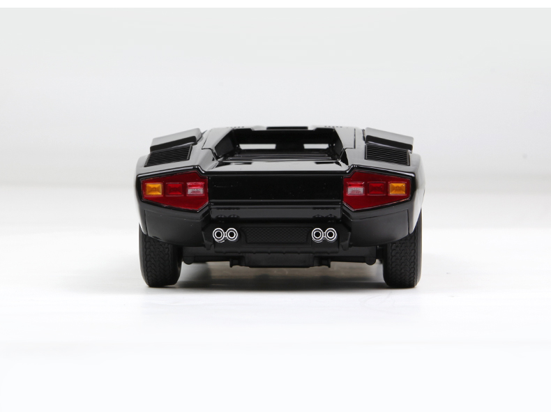 1:18 Scale Vintage Endurance Racing Diecast - High-Detail Alloy Sportscar