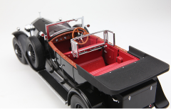 1:18 Vintage Luxury Roadster Diecast - Rare Antique Alloy Collectible Car