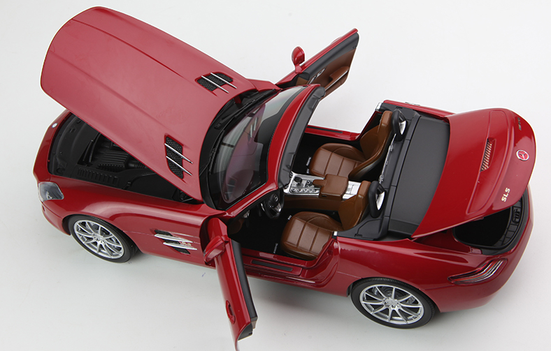 1:18 Luxury Convertible Supercar Diecast - Premium Alloy Sports Car Model
