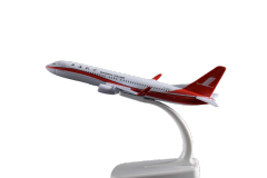 B737 Shanghai Airlines Diecast Metal Model