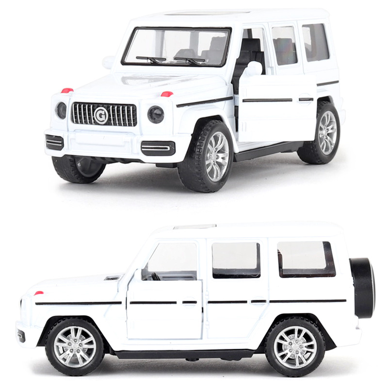 1:36 Off-Road Jeep Diecast Model - Rugged Alloy Toy with Pull-Back Function