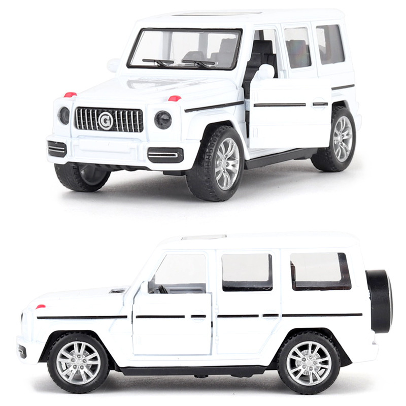 1:36 Off-Road Jeep Diecast Model - Rugged Alloy Toy with Pull-Back Function