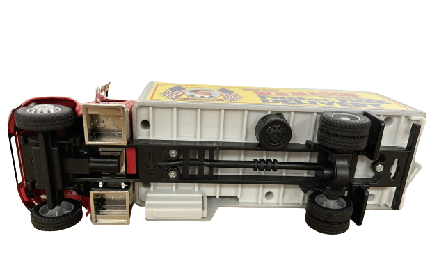 1/50 American Box Van Truck - Alloy Cab with Openable Rear Doors