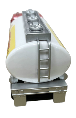 1/50 Short Oil Tanker with Detachable Tank & Tilting Cab