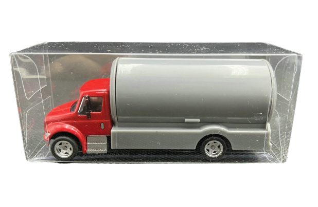 Scale 1:43 diecast tank truck oil truck toy model