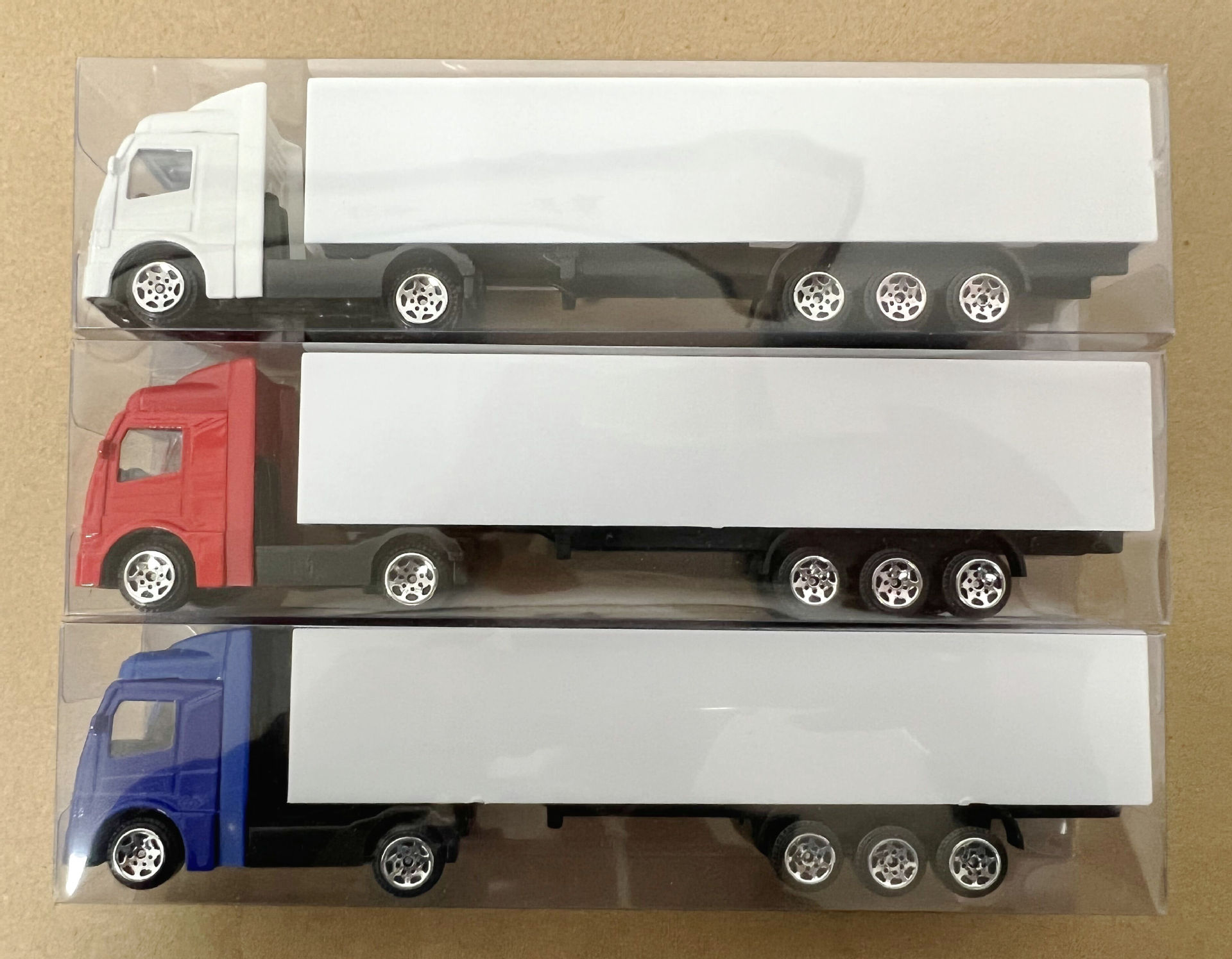 1/87 Scale Diecast Metal Container Truck Model - Realistic Logistics Transport Vehicle Toy for Collectors