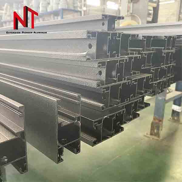 Aluminium profile for window and door