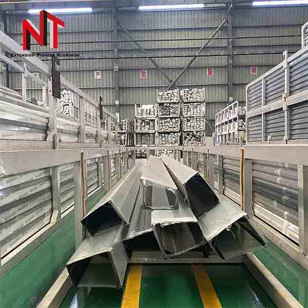 U channel aluminum for glass balcony