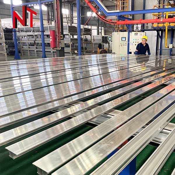 Mill finished thermal insulation aluminium profiles