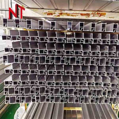 Aluminum bar for windows
