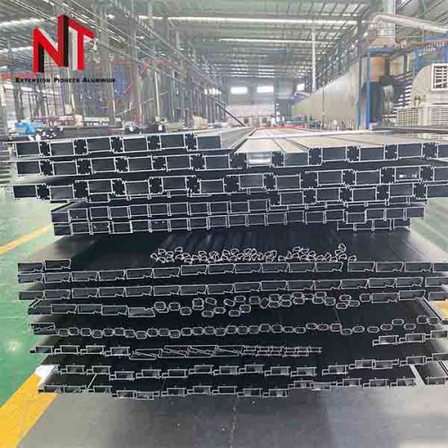 Powder coated aluminum material