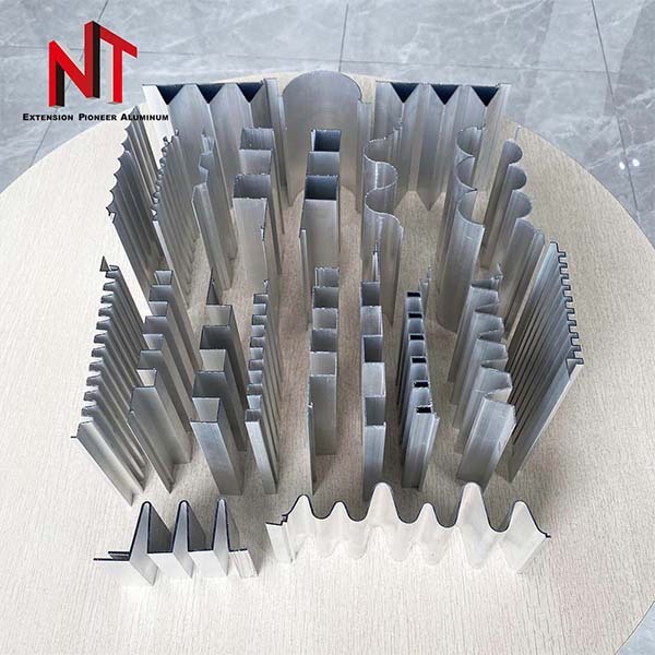 Aluminum wave board material