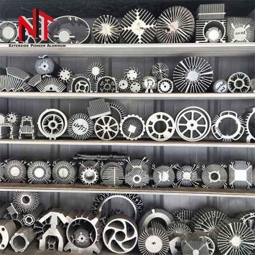Aluminium heat sink extrusion
