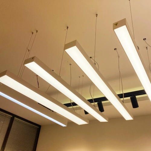 Aluminum PC Customized High Quality Modern Ceiling Lighting System 120cm Surface Mounted Hanging Led Linear Pendant Light