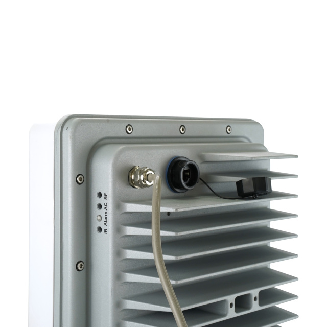 Sistem Jamming Anti Drone Antena Arah Terbina dalam