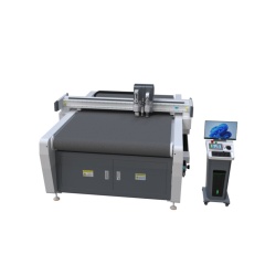 Automatic Intelligent Fabric Cutting Machine