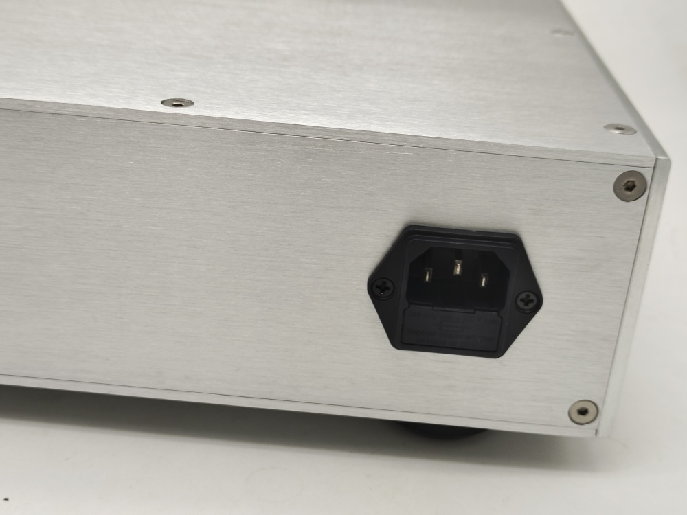 NEW full balance Single end class A preamplifier 3 way balance input 1 way balance output C11PRO